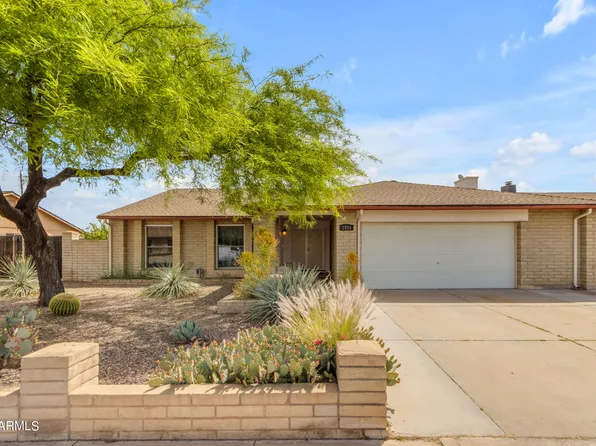 2935 S Mollera Street, Mesa, AZ 85210