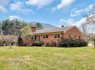 389 Arrington Ln, Roanoke, VA 24019