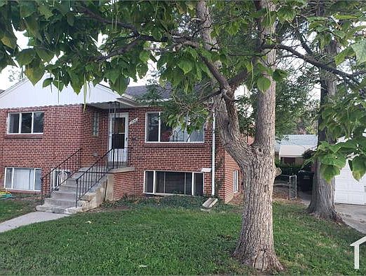 1st image of 7930B E 16th Ave