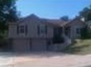 1406 NE 87th St, Kansas City, MO 64155
