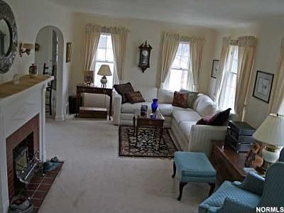 2nd image of 128 Woodhill Dr