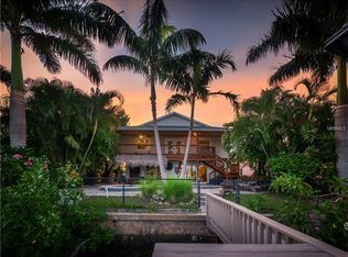 127 Wall St, Redington Shores, FL 33708