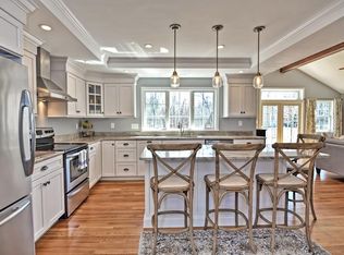 34 Revere Rd, Woburn, MA 01801