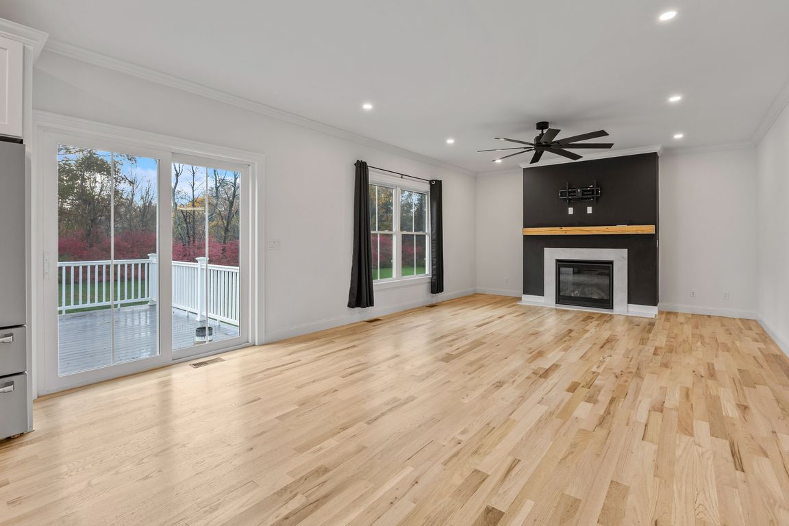 next background image