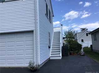 30 Jarvis Rd, Old Saybrook, CT 06475