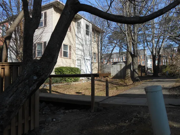 3060 Hickory Grove Ct, Fairfax, VA 22031