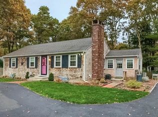 700 Old Stage Rd, Centerville, MA 02632