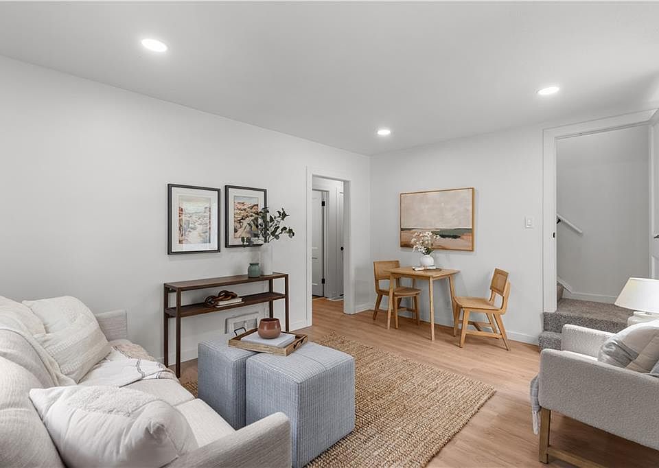 1st image of 3905 N Spruce Ave