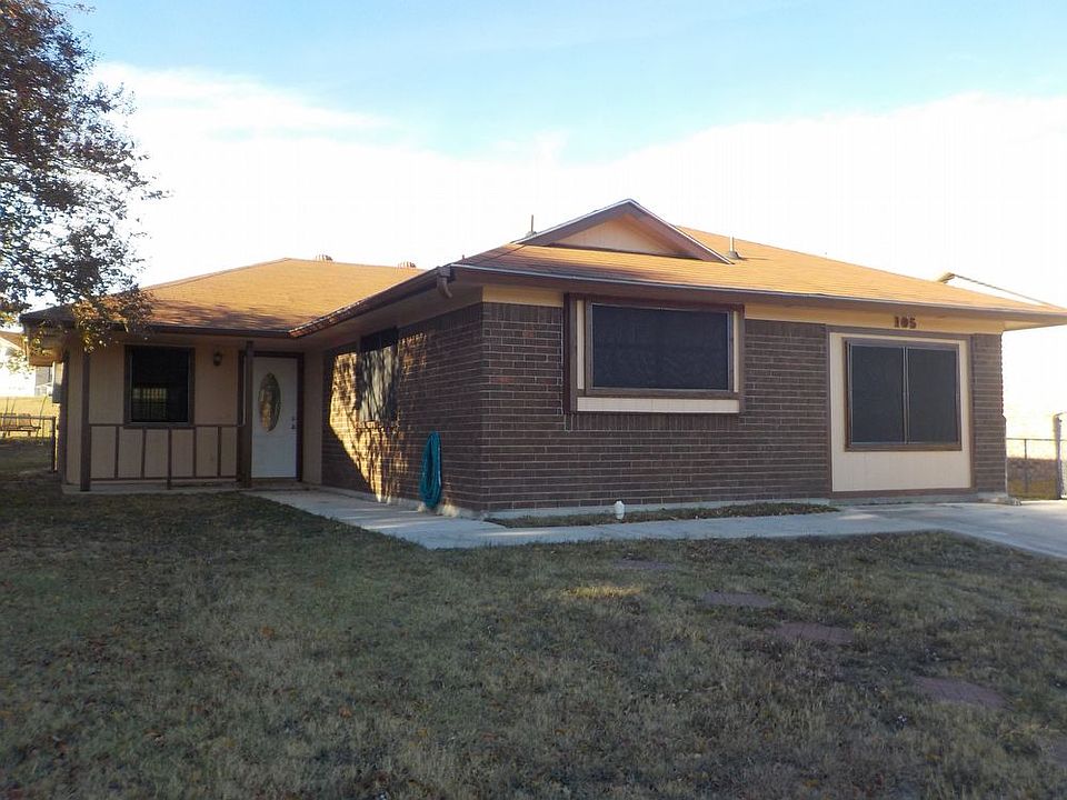 1st image of 105 Spur Dr