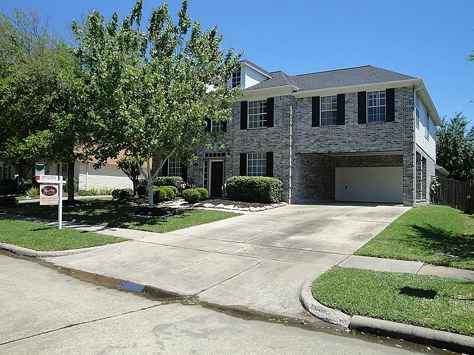 1st image of 2743 Sandpebble Dr
