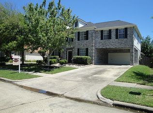 2743 Sandpebble Dr, Seabrook, TX 77586