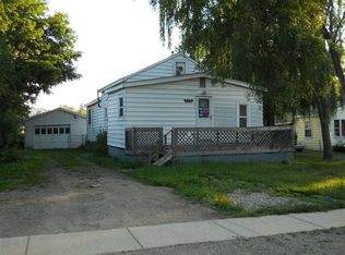 124 Argyle St, Howell, MI 48843