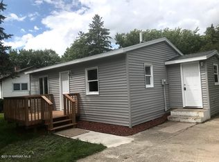607 5th St NE, Fosston, MN 56542