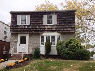 21019 82nd Ave, Queens Village, NY 11427