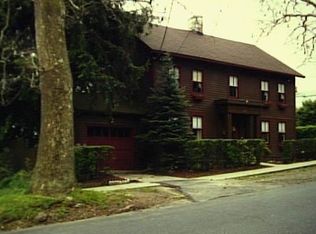 205 Booth St, Stratford, CT 06497