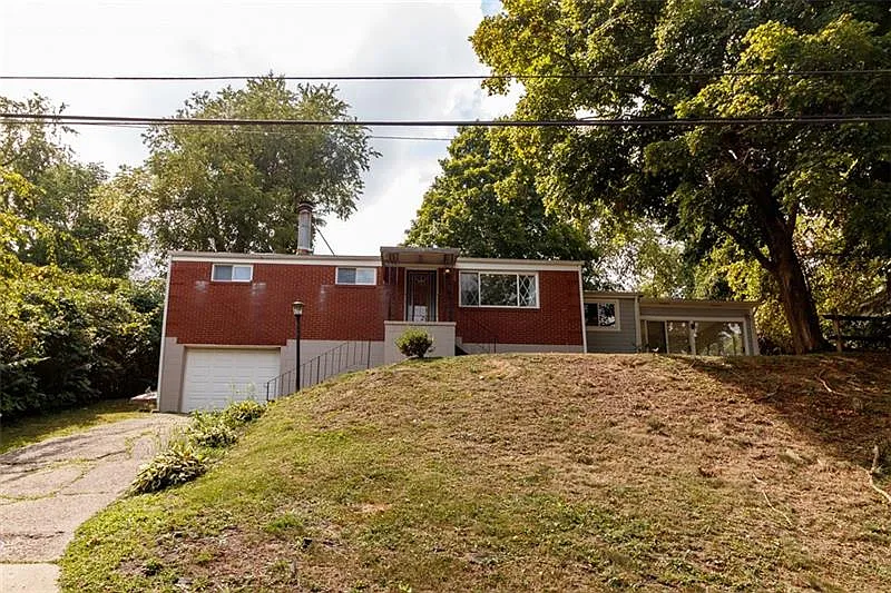 1218 Terrace St photo 1