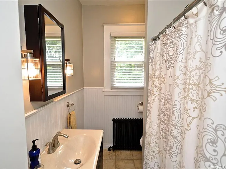 248A Wellsville Ave #A — Photo 3