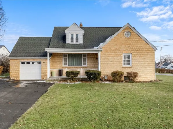 1903 Stafford St, Farrell, PA 16121