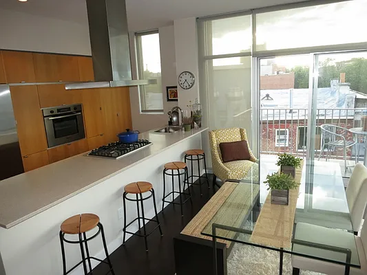Sold by Brooklyn Heights Real Estate Inc | media 17