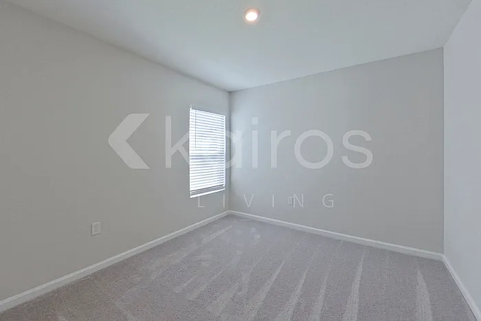 1802 Nebraska Loop — Photo 10