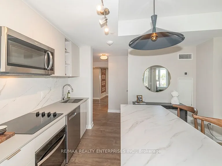 543 Richmond St W #741 — Photo 6