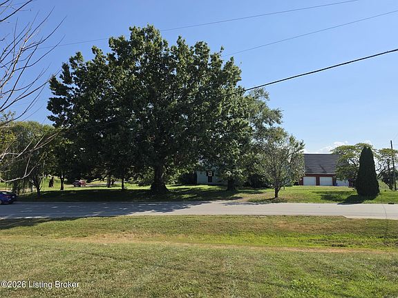 4th image of 2047 Waddy Rd