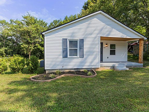 3rd image of 122 Mount Leo Heights St