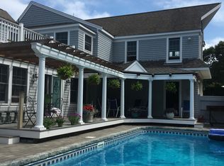 271 Pine St, Centerville, MA 02632