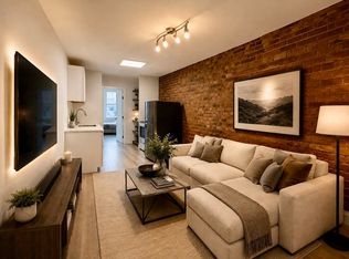 318 E 104th St APT 2, New York, NY 10029