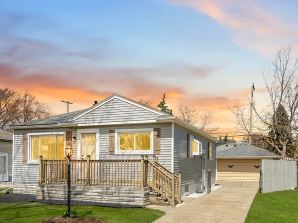 21701 Lange St, Saint Clair Shores, MI 48080