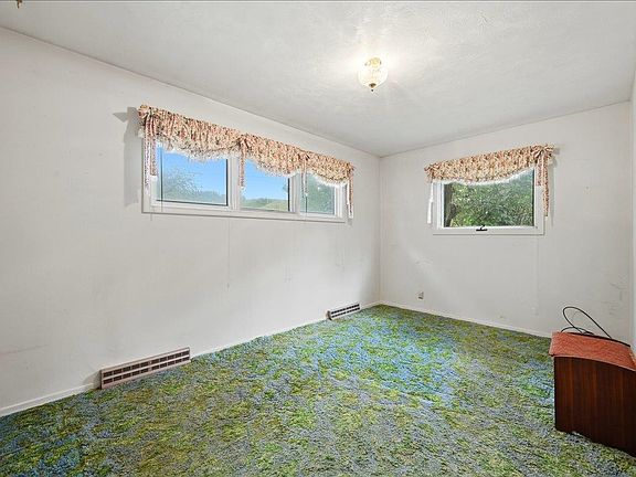 5th image of 1015 N 10th St