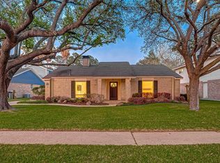 15623 Boulder Oaks Dr, Houston, TX 77084