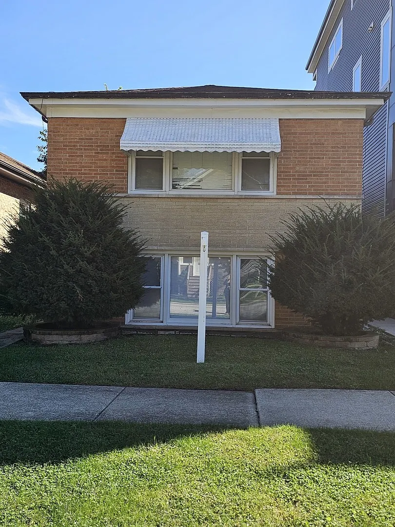 2 bed, 950 sqft, $1,700 — Photo 1