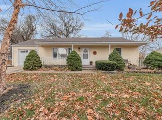 7115 Horton St, Overland Park, KS 66204