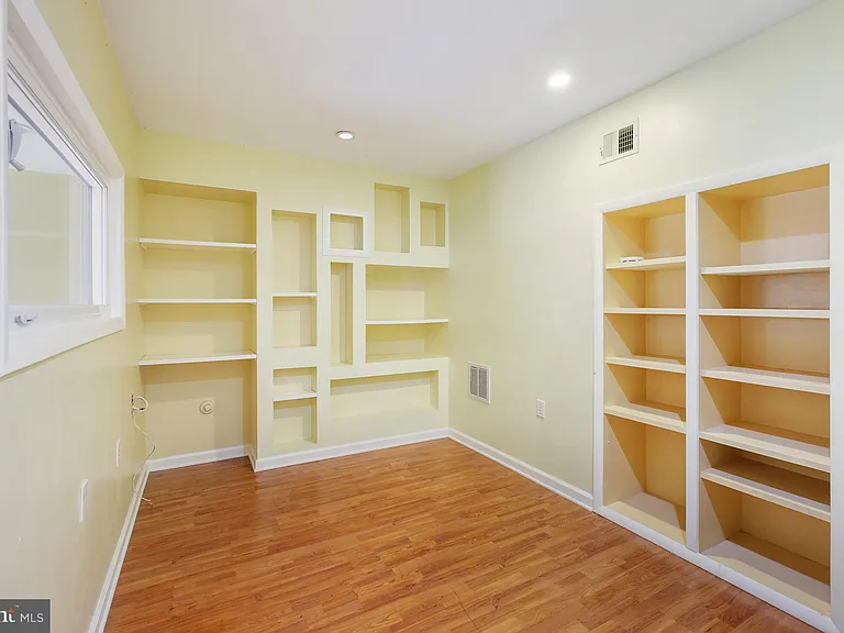 4453 Edan Mae Ct — Photo 26