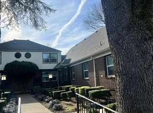 1210 NE Hancock St APT C, Portland, OR 97212
