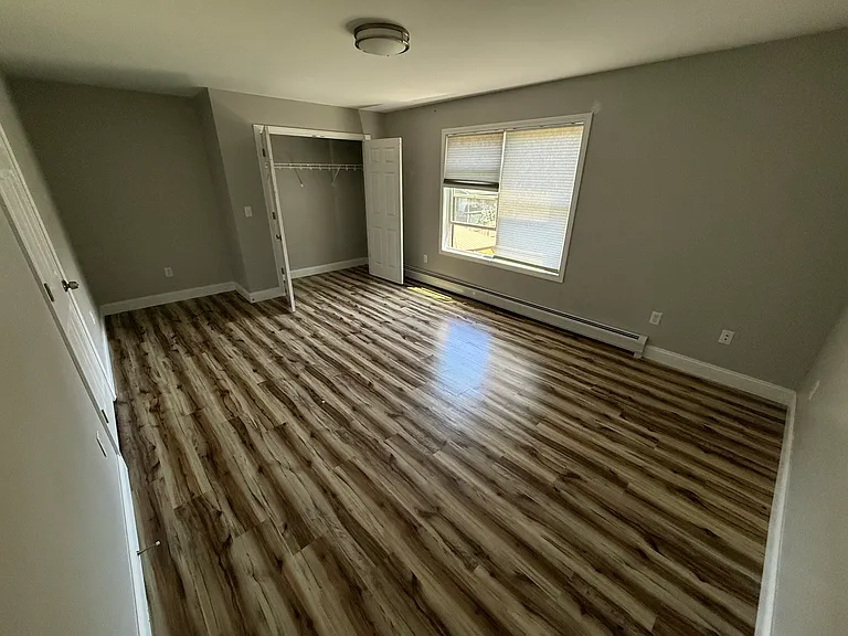 37 Mollys Way — Photo 8