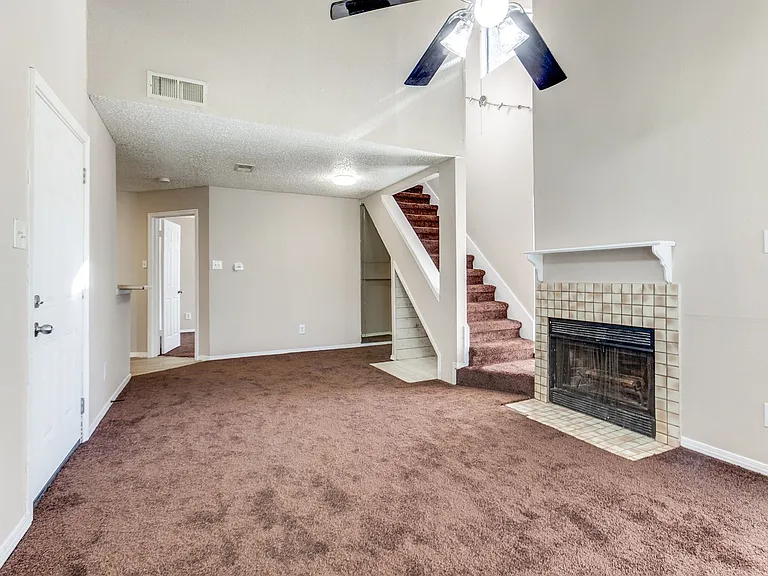 9833 Walnut St #203 — Photo 15