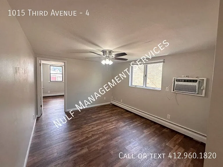1015 3rd Ave #4 — Photo 2