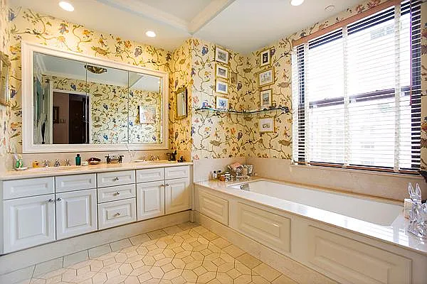 Sold by Keller Williams NYC | media 7