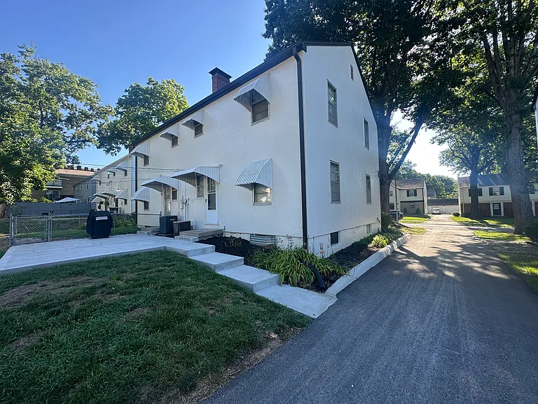 7528 Wyoming St — Photo 24