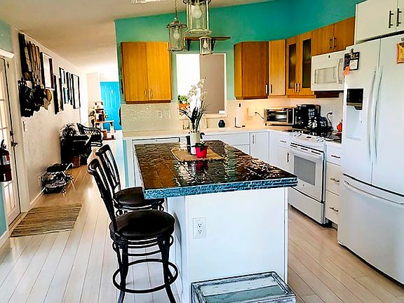 2nd image of 4060 Avenida Del Tura #4060