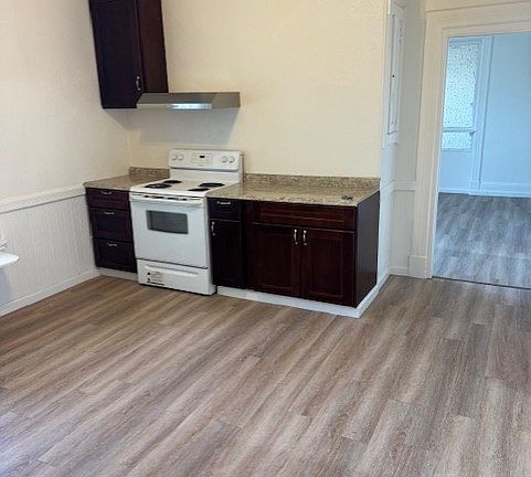2nd image of 2399 E 14th St #199