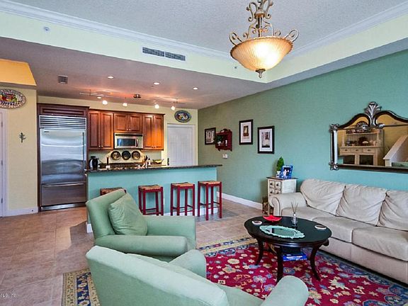 3rd image of 1032 S 1st St #8