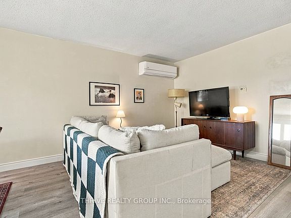 5th image of 3 Parcreek Pl