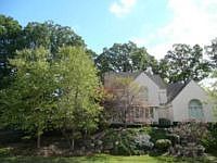 1st image of 1072 Autumn Ln