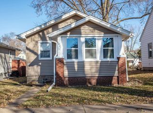 1021 Forest Ave, Waterloo, IA 50702
