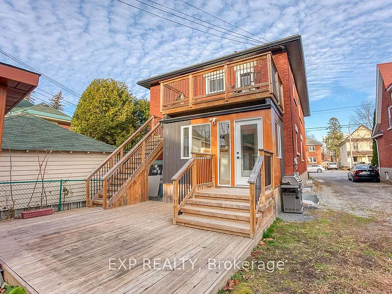 448 Holland Ave — Photo 39