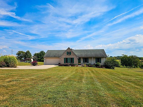 3rd image of 67 Delbar Ln