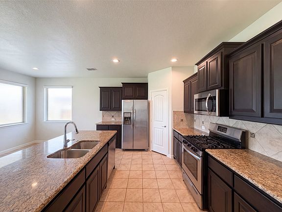 2nd image of 4312 Chicory Ct
